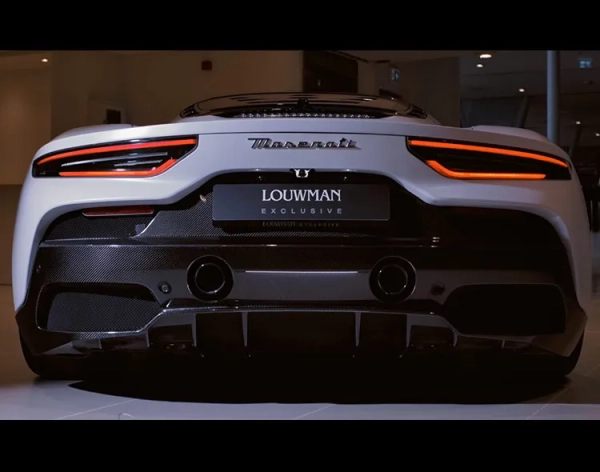 Louwman Exclusive 10 Years